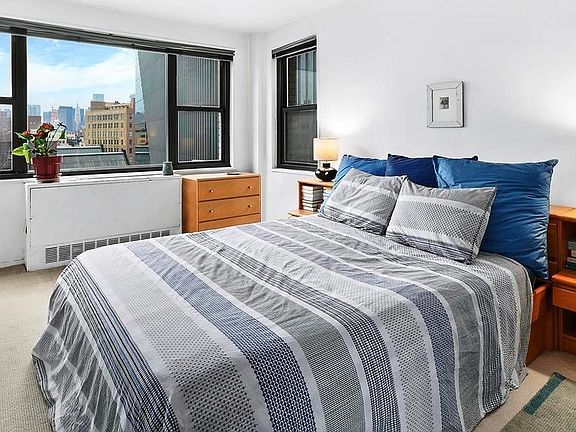 5th image of 30 3rd Ave #15B