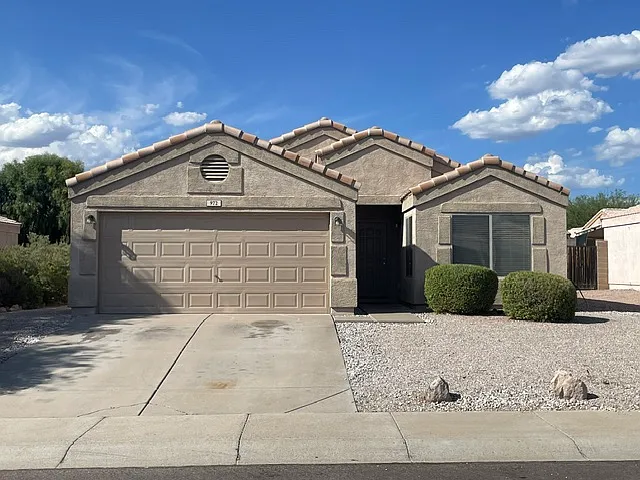 972 W 21st Ave