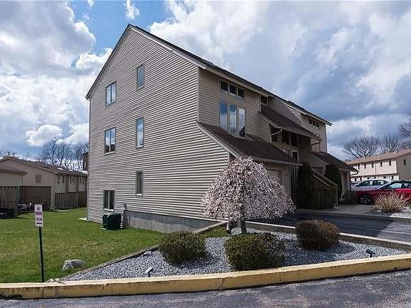 3rd image of 200 Cannon St APT 131