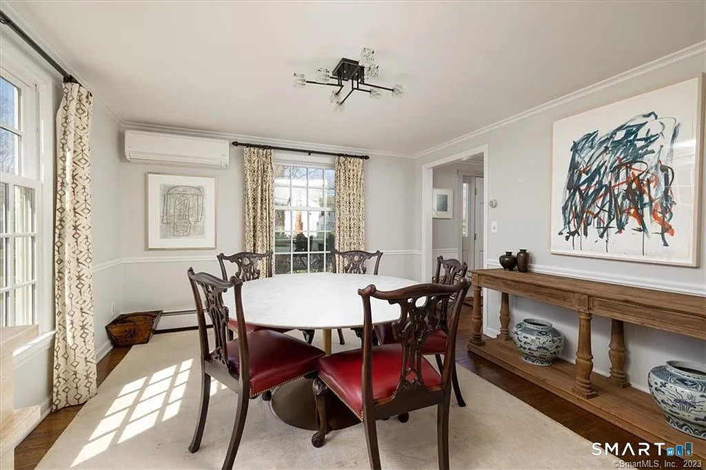 3 bed, 2.5 bath, 2144 sqft, $7,500 — Photo 3