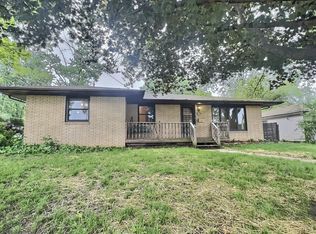 2925 E 41st St, Des Moines, IA 50317