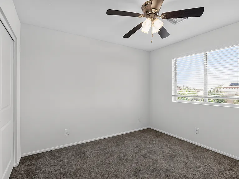 97 Desert Palm Dr — Photo 13