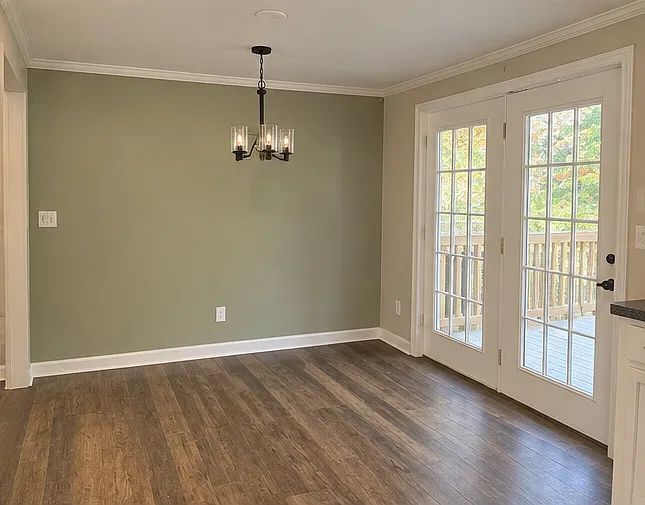 4 bed, 1310 sqft, $2,450 — Photo 3