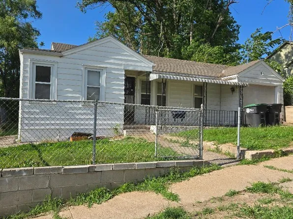 3322 Corby St, Omaha, NE 68111