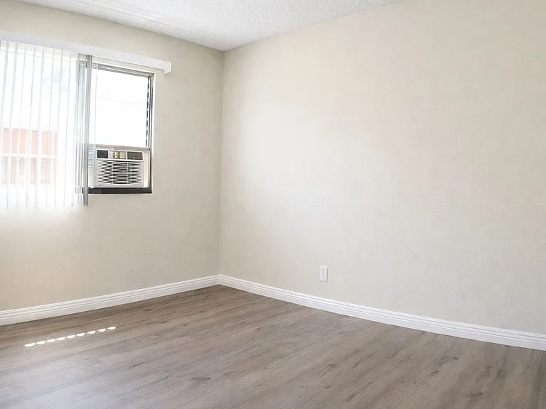 Fulton Place - Mark and Barbara, LLC — Photo 39