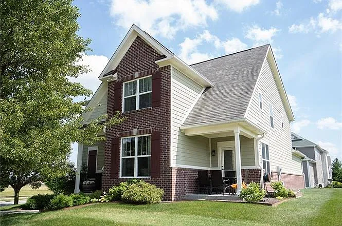 4 bed, 3567 sqft, $2,850 — Photo 2