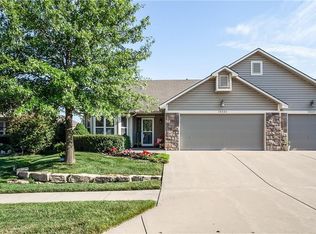 15626 Landauer Cir, Basehor, KS 66007