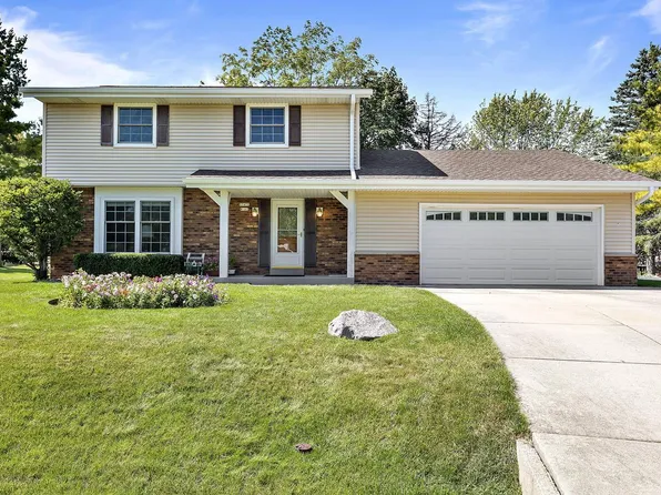 W162S7475 Erin COURT, Muskego, WI 53150