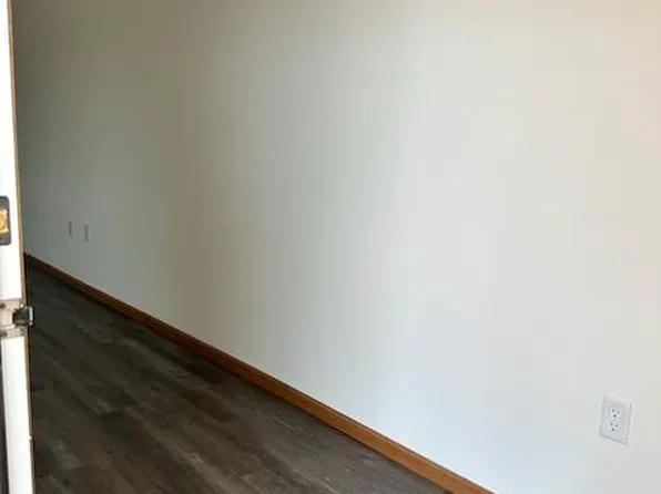 821 Adams Ct, Baraboo, WI