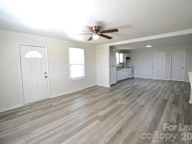 220 Odell Dr NW — Photo 8