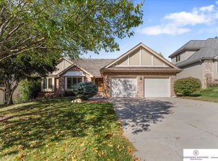 15566 Hickory St, Omaha, NE 68144