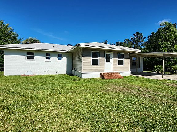 5th image of 16705 SW Mimosa St