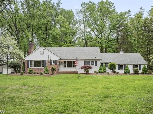 9 Dogwood Drive, Clinton Twp., NJ 08801