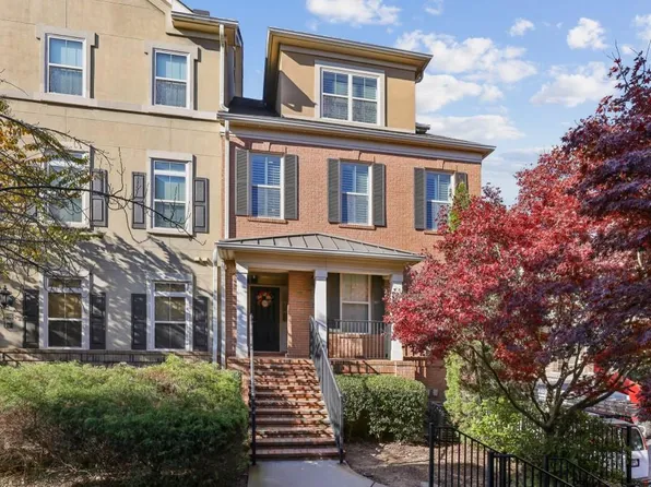 612 Perimeter Walk, Dunwoody, GA 30338