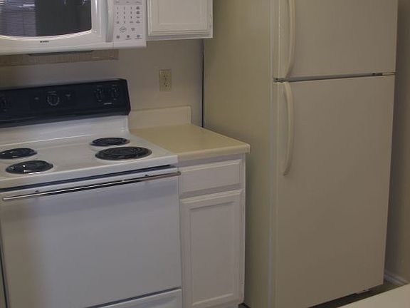 5th image of 9725A Copper Creek Dr
