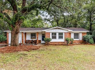 912 Wendover Rd, Mobile, AL 36608