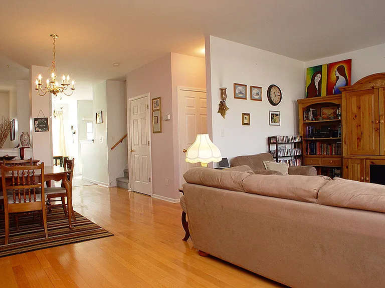 5 Briar Ln #5 — Photo 13