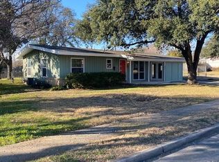 402 Rexford Dr, San Antonio, TX 78216
