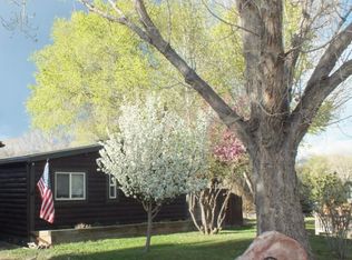 90 Beacon Ct, Gypsum, CO 81637