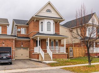 12 Diana Way, Barrie, ON L4M 7H2