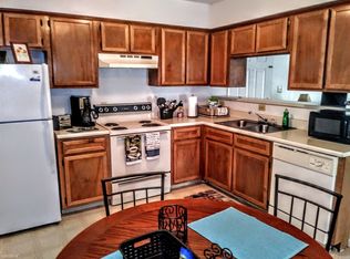 220 Ridgecrest Dr APT 145, Elk City, OK 73644