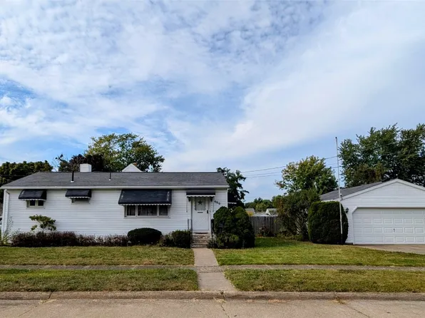 960 W 37th St, Erie, PA 16508