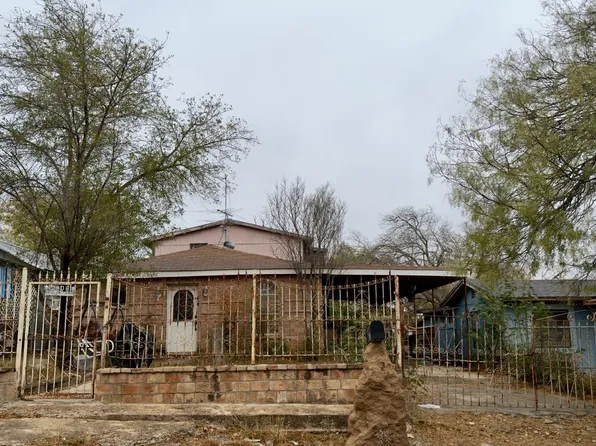 2806 Tinaja St, Laredo, TX 78046