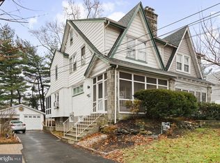 540 Country Club Ln, Havertown, PA 19083