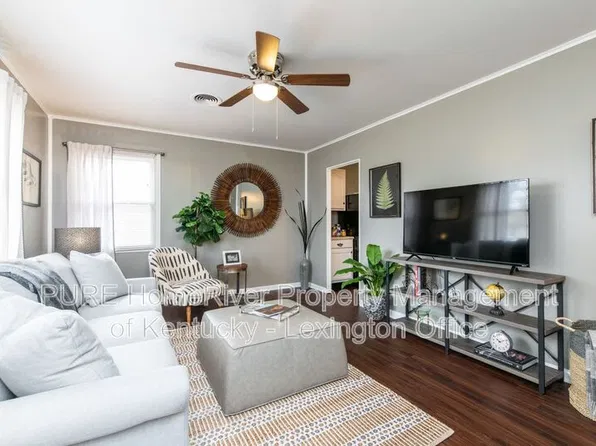 317 Mockingbird Ln, Lexington, KY 40503