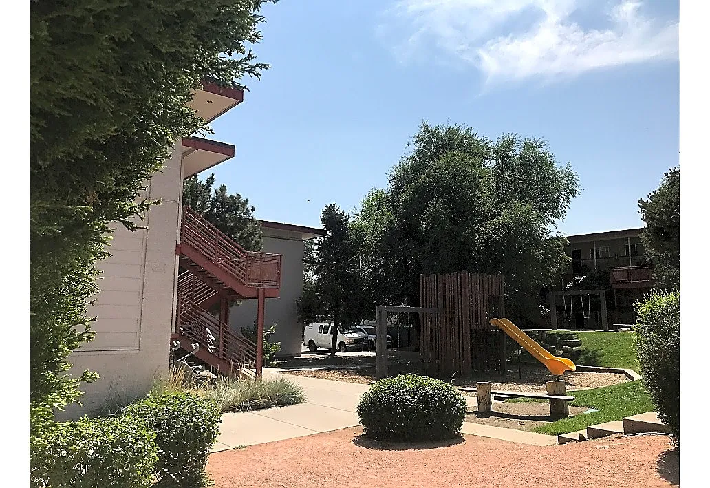 Building Photo - Kendall Apartments