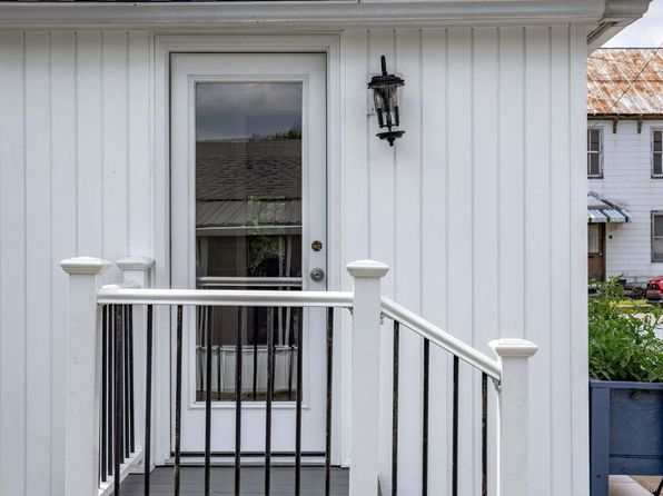 28 Railroad St, Danville, PA 17821