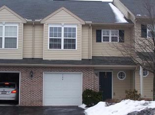 154 Sparrow Rd, Hummelstown, PA 17036