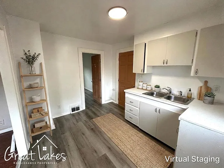 7605 Jackson Ave — Photo 3