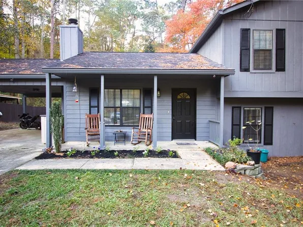 4685 Barnes Ct, Loganville, GA 30052