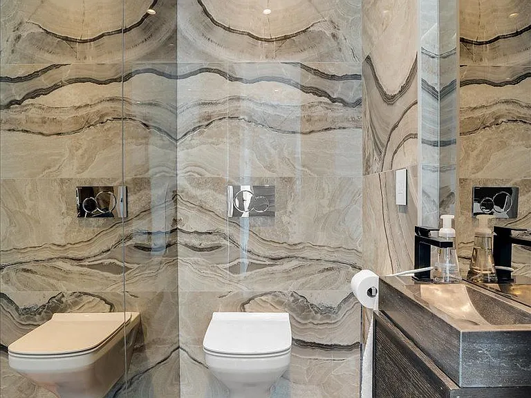 301 Markham St #Penthouse 805 — Photo 12