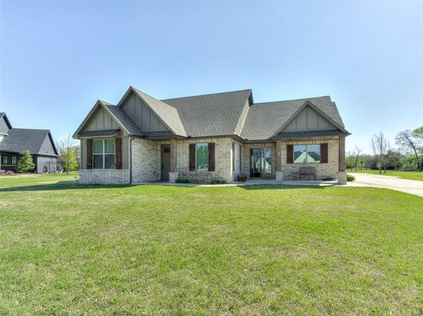 1435 Walnut Way, Goldsby, OK 73093