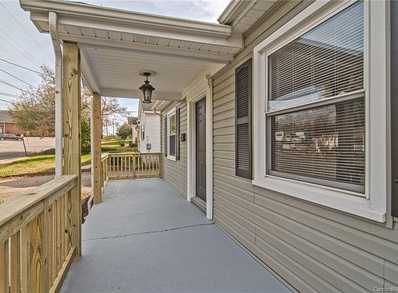 3rd image of 309 Carolina Ave