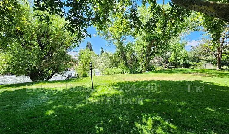 2300 Dickerson Rd #16 — Photo 25