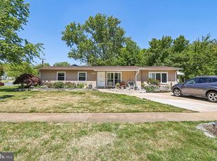 5631 Ellerbie St, Lanham, MD 20706