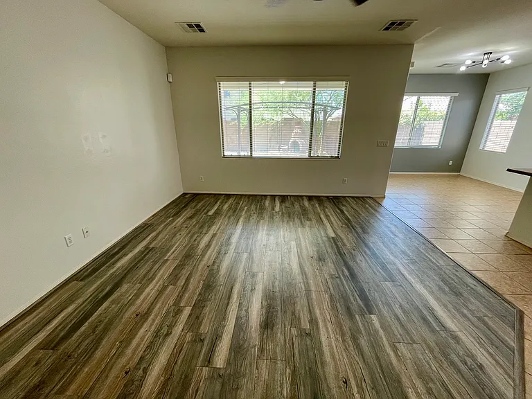 17027 W Hammond St — Photo 12