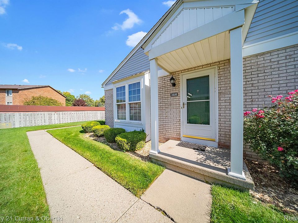 1st image of 24649 Lake Meadow Dr
