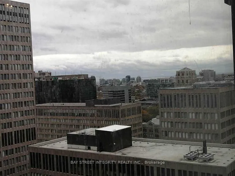 955 Bay St #2206 — Photo 19
