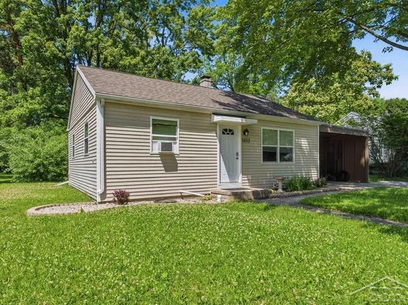 1013 E Saint Andrews Rd, Midland, MI 48642