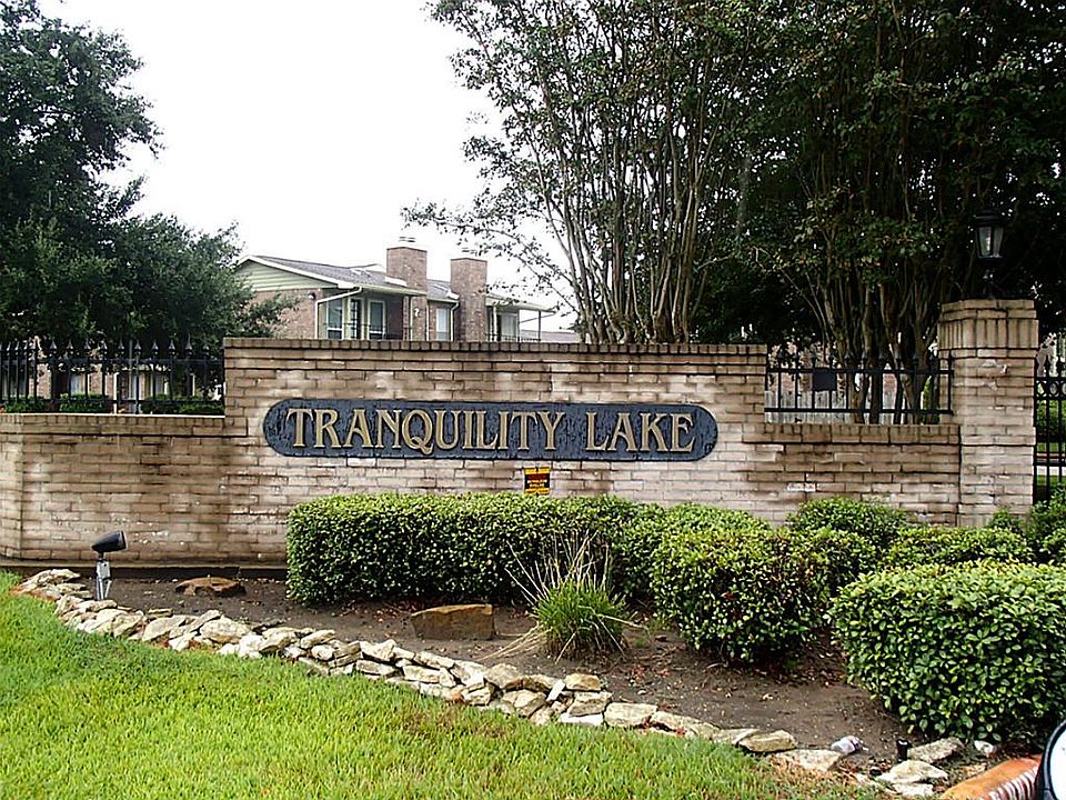 1st image of 18800 Egret Bay Blvd APT 409