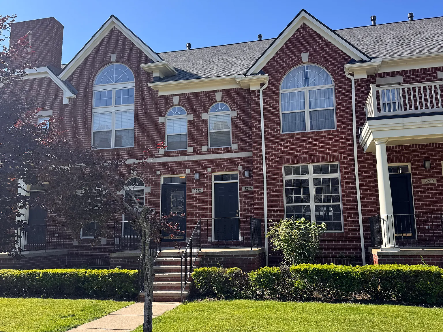 Newbury Pl, Troy — Photo 1