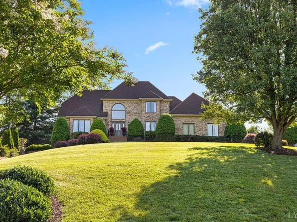 112 Haines Point Ter, Forest, VA 24551