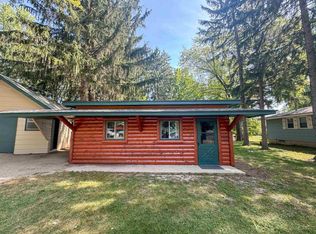 N5164 Forest Glen Beach Rd, Ripon, WI 54971