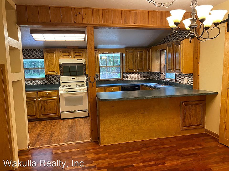 2nd image of 3887 Bloxham Cutoff Rd