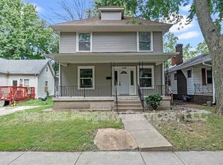 1518 S 8th St, Springfield, IL 62703