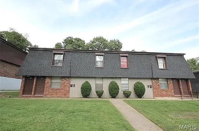 2 bed, 1.0 bath, 900 sqft, $975 — Photo 3